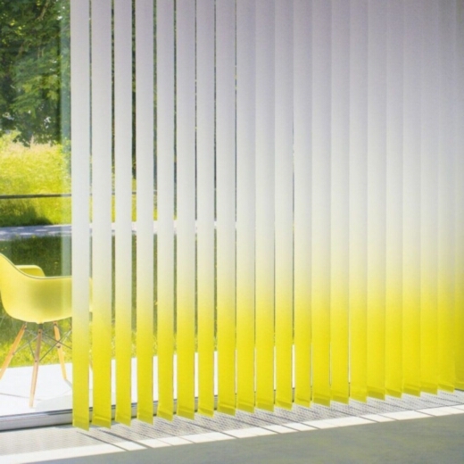 Пластиковые жалюзи для веранды