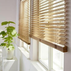 Деревянные жалюзи на балкон цена. Купить в «Мастерская Жалюзи»